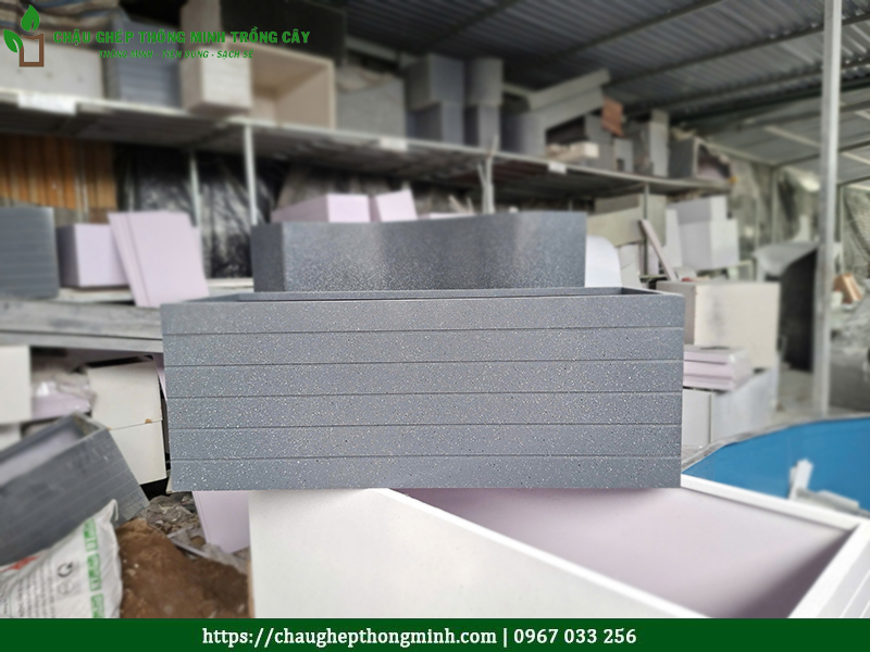 Chậu composite kẻ chỉ
